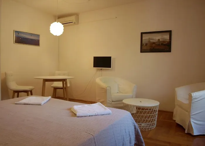 10153f Apartament